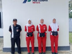 Putra dan Putri Natuna Penerima Beasiswa UPER Ingin majukan Natuna Putra dan Putri Natuna Penerima Beasiswa UPER Ingin majukan Natuna