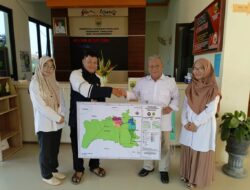 Untuk Pembaruan Informasi di Desa Bojongnangka, Mahasiswa KKN-Tematik UNDIP Membantu Pembuatan Peta Wilayah Desa untuk Pembagian Dusun dan Pasca Pemindahan Balai Desa Baru Untuk Pembaruan Informasi di Desa Bojongnangka, Mahasiswa KKN-Tematik UNDIP Membantu Pembuatan Peta Wilayah Desa untuk Pembagian Dusun dan Pasca Pemindahan Balai Desa Baru
