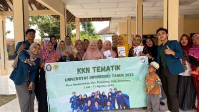 Mahasiswa KKN Tematik Undip Melakukan Edukasi Finansial dan Pembuatan instrumen Pemasaran Produk UMKM Desa