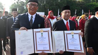 Dua Perwira Terbaik Pertamina Raih Satyalancana Wira Karya dari Presiden RI