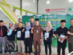 Pelatihan Bagi Pemda dalam Rangka Mempercepat Peningkatan IPM dan Kualitas SDM Masyarakat Pelatihan Bagi Pemda dalam Rangka Mempercepat Peningkatan IPM dan Kualitas SDM Masyarakat