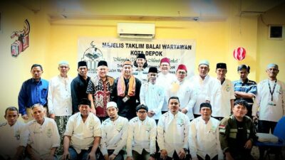 Tausyiah Agama Ketua Baznas di Majelis Taklim Balai Wartawan Kota Depok