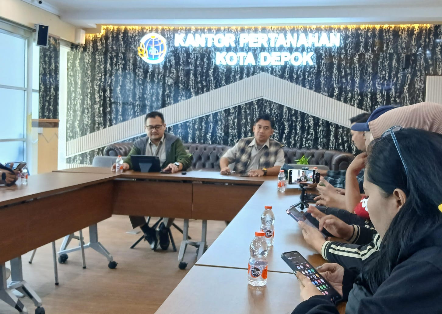Klarifikasi BPN Kota Depok: Berita Viral Kantor Hukum Andi Tatang