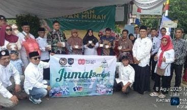Majelis Taklim Balwan dan Rutan Kelas I Depok Bagikan Ratusan Nasi Bok untuk Ojol dan Warga