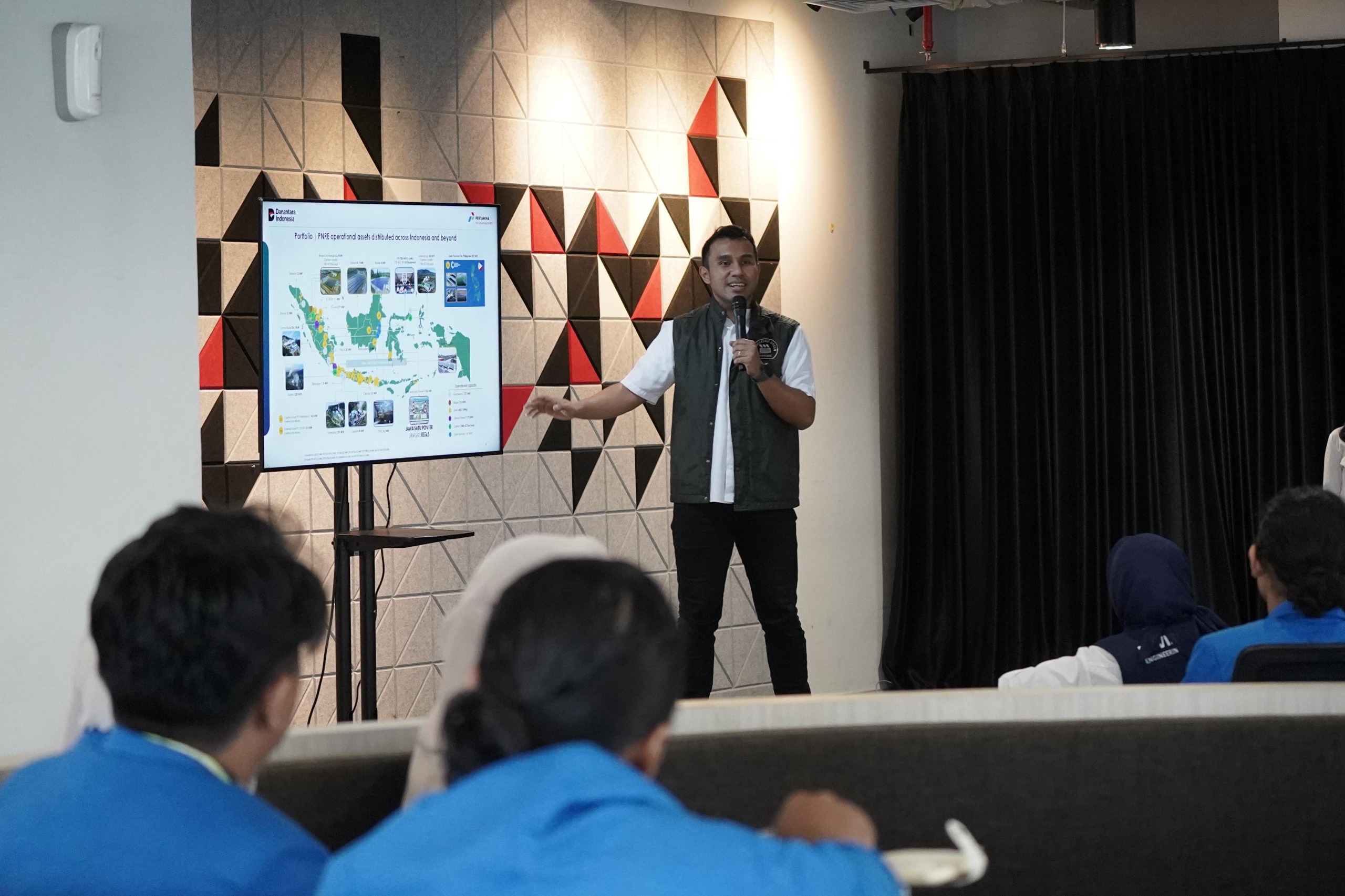 Capai Ketahanan Energi Nasional, Pertamina NRE Ajak Mahasiswa Aktif dalam Transisi Energi
