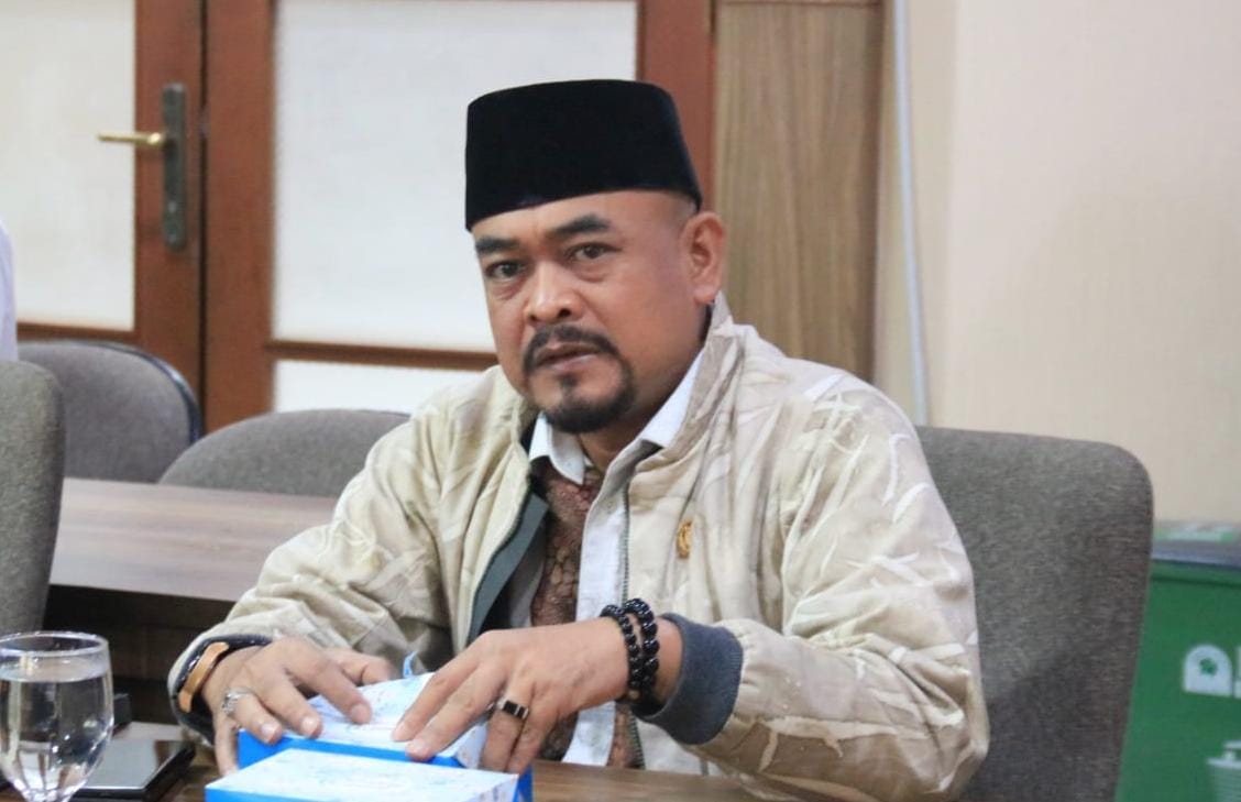Ketua Fraksi Partai Gerindra Depok: Dukung Langkah Gakda dan Pemkot Tindak Tegas Pengusaha Nakal Ketua Fraksi Partai Gerindra Depok: Dukung Langkah Gakda dan Pemkot Tindak Tegas Pengusaha Nakal