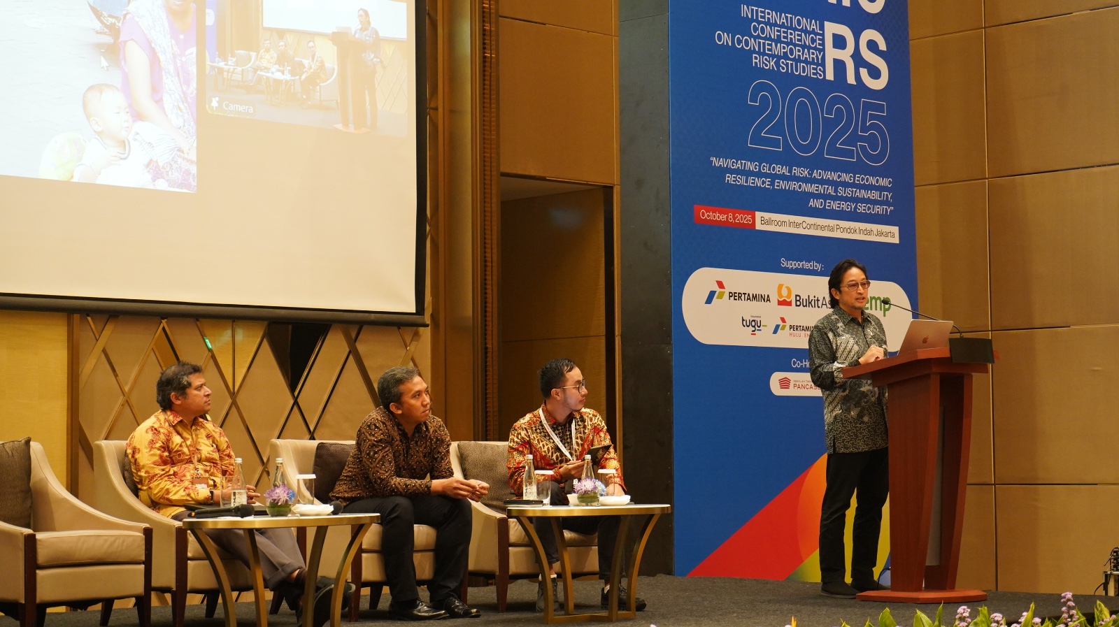 ICONIC-RS 2025, UPER Rumuskan Strategi Hadapi Risiko Global dan Memperkuat Ketahanan Sosial, Ekonomi, serta Lingkungan 