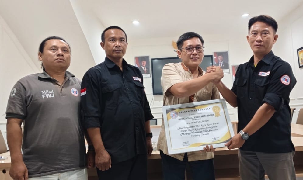 FWJ Indonesia Korwil Bogor Kabupaten Apresiasi Kadinsos
